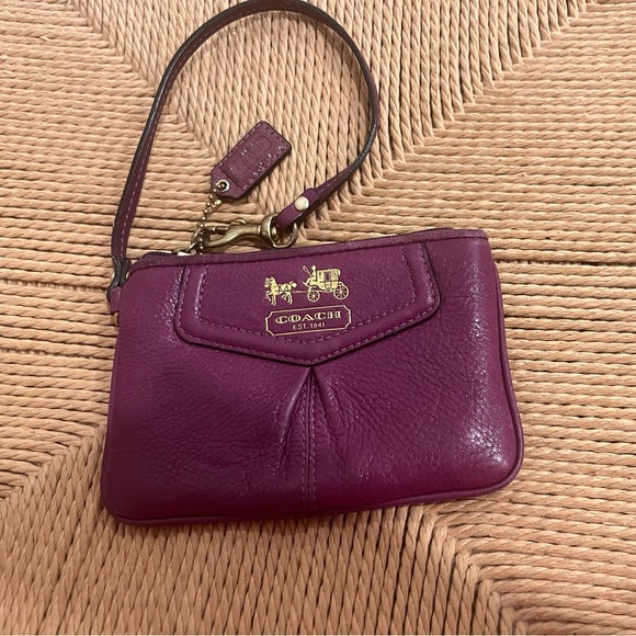 Coach Rich Purple Leather Wristlet - Picture 1 of 3
